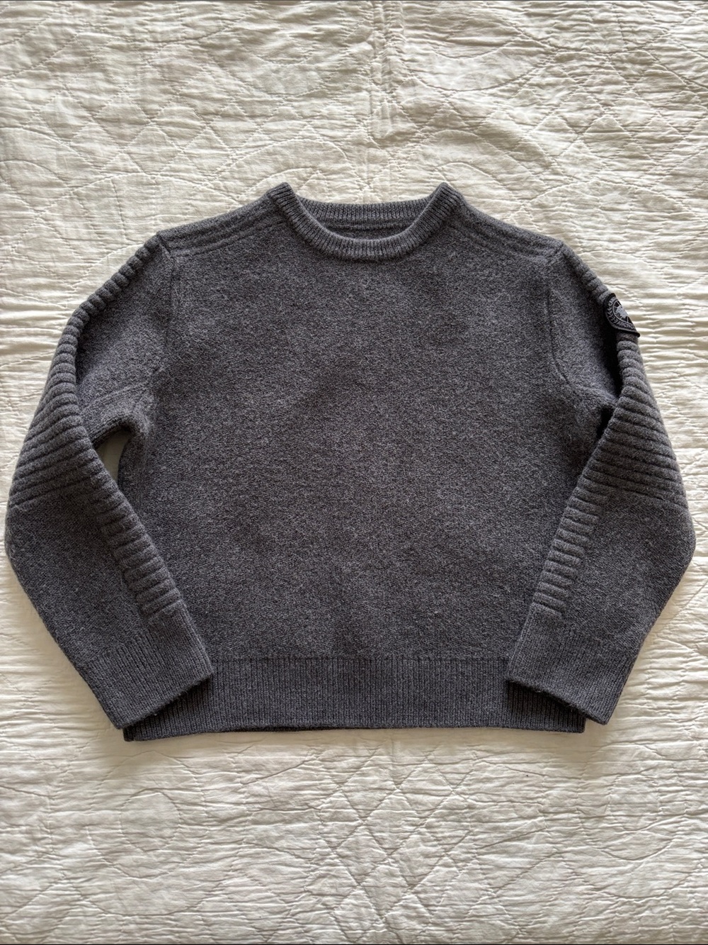 Canada Goose Sweater **** Shrunk